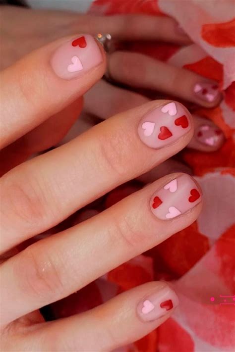 cute valentines short nails|cute easy valentines day nails.